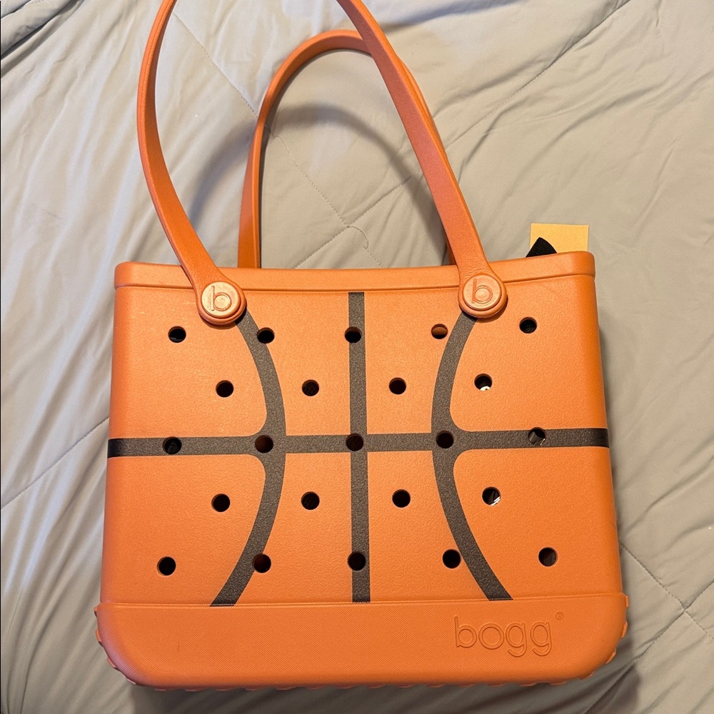 BOGG basketball bag “the baby” medium size-  like new